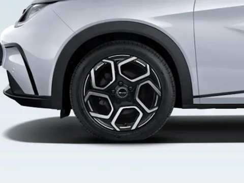  BYD Dolphin 60.48kWh Design Auto 5dr Thumbnail #4