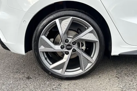  Audi A3 2.0 TDI Black Edition Sportback 5dr Diesel S Tronic Euro 6 (s/s) (150 ps) Thumbnail #24