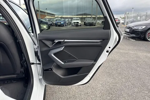  Audi A3 2.0 TDI Black Edition Sportback 5dr Diesel S Tronic Euro 6 (s/s) (150 ps) Thumbnail #42