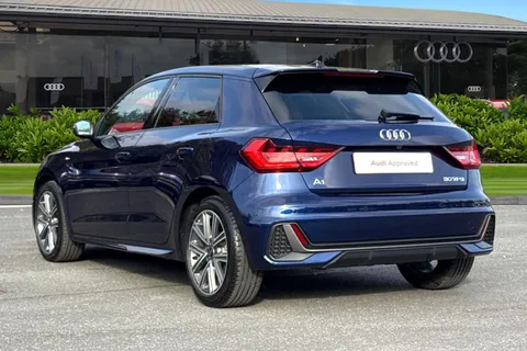 DE25UTT Audi A1 S line 30 TFSI 116 PS S tronic Thumbnail #3