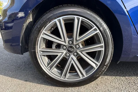 DE25UTT Audi A1 S line 30 TFSI 116 PS S tronic Thumbnail #11