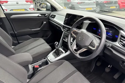 DC23XWW Volkswagen T-Roc 1.0 TSI 2024MY Life | App Connect | ACC Thumbnail #15