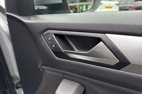 DC23XWW Volkswagen T-Roc 1.0 TSI 2024MY Life | App Connect | ACC Thumbnail #22