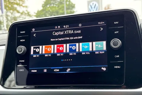 DC23XWW Volkswagen T-Roc 1.0 TSI 2024MY Life | App Connect | ACC Thumbnail #28