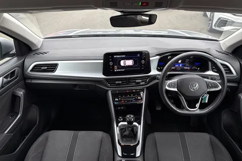 DC23XWW Volkswagen T-Roc 1.0 TSI 2024MY Life | App Connect | ACC Thumbnail #36