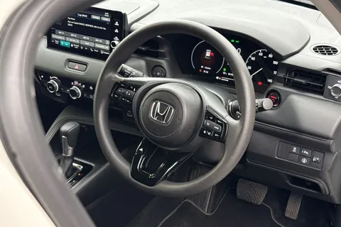 KE73RNV Honda HR-V 1.5 eHEV Elegance 5dr CVT Thumbnail #30