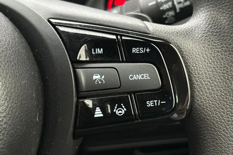 KE73RNV Honda HR-V 1.5 eHEV Elegance 5dr CVT Thumbnail #37