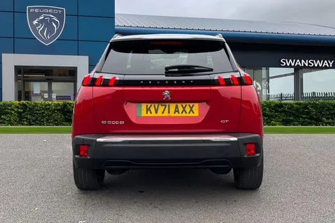 KV71AXX PEUGEOT e-2008 50kWh GT Auto 5dr Thumbnail #5