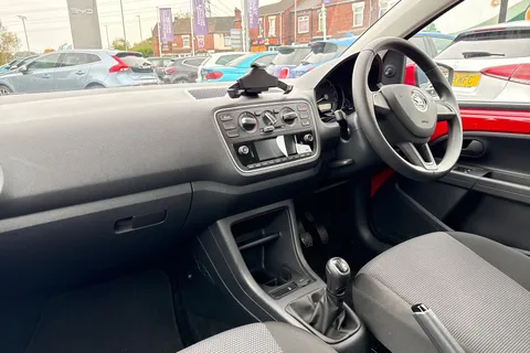 9 of 40 for SKODA CITIGO 1.0 MPI GreenTech SE 5dr