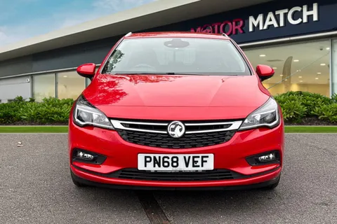 PN68VEF Vauxhall Astra 1.6 CDTi BlueInjection SRi Sports Tourer Euro 6 (s/s) 5dr Thumbnail #6
