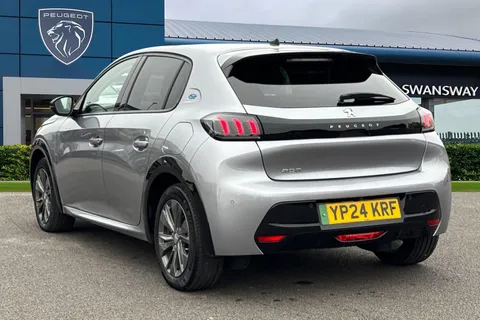YP24KRF PEUGEOT e-208 50kWh Allure Premium + Auto 5dr (7.4kW Charger) Thumbnail #3