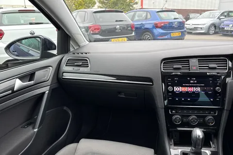 20 of 60 for VOLKSWAGEN GOLF 1.5 TSI EVO GT 5dr DSG