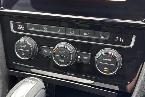 22 of 60 for VOLKSWAGEN GOLF 1.5 TSI EVO GT 5dr DSG