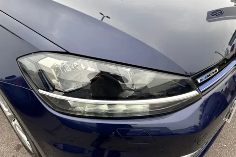 28 of 60 for VOLKSWAGEN GOLF 1.5 TSI EVO GT 5dr DSG