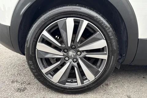 AF70MYH PEUGEOT 3008 1.2 PureTech GT Line Premium Euro 6 (s/s) 5dr Thumbnail #10