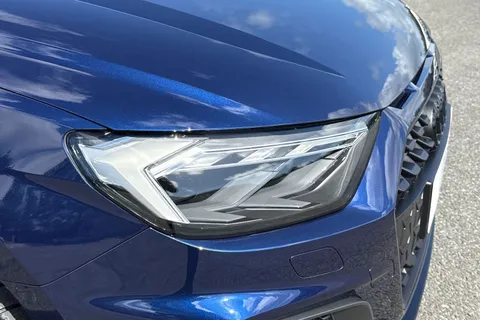  Audi A1 1.0 TFSI 30 Black Edition Sportback Euro 6 (s/s) 5dr Thumbnail #9