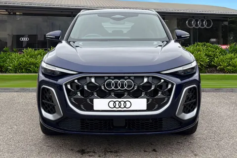  Audi Q5 2.0 TDI S line S Tronic quattro Euro 6 (s/s) 5dr Thumbnail #6