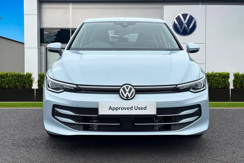 DA25PCF Volkswagen Golf 1.5 TSI 204 Style eHybrid 5dr DSG **AREA VIEW CAMERAS** Thumbnail #7