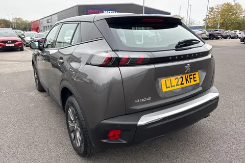 LL22KFE PEUGEOT 2008 1.2 PureTech Active Premium Euro 6 (s/s) 5dr Thumbnail #8