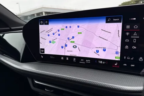  Audi Q5 2.0 TDI S line S Tronic quattro Euro 6 (s/s) 5dr Thumbnail #12