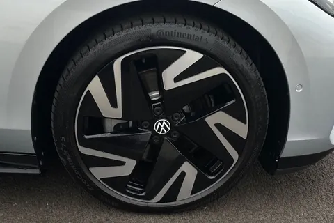 KY74DHZ Volkswagen Id.7 250kW 4MOTION GTX 86kWh 5dr Auto, **EXTERIOR PACK PLUS+21 INCH ALLOYS** Thumbnail #14
