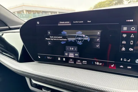  Audi Q5 2.0 TDI S line S Tronic quattro Euro 6 (s/s) 5dr Thumbnail #19