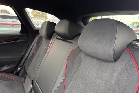 KY74DHZ Volkswagen Id.7 250kW 4MOTION GTX 86kWh 5dr Auto, **EXTERIOR PACK PLUS+21 INCH ALLOYS** Thumbnail #20