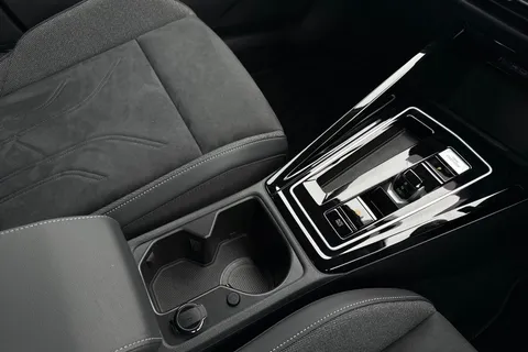 DA25PCF Volkswagen Golf 1.5 TSI 204 Style eHybrid 5dr DSG **AREA VIEW CAMERAS** Thumbnail #24