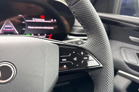  Audi Q5 2.0 TDI S line S Tronic quattro Euro 6 (s/s) 5dr Thumbnail #26