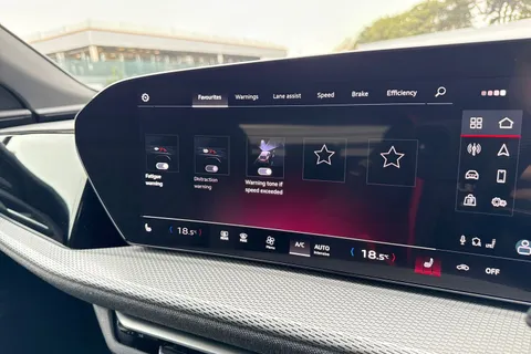  Audi Q5 2.0 TDI S line S Tronic quattro Euro 6 (s/s) 5dr Thumbnail #42