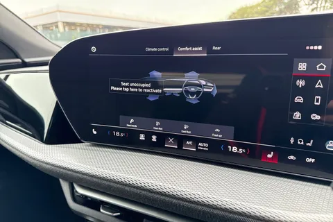  Audi Q5 2.0 TDI S line S Tronic quattro Euro 6 (s/s) 5dr Thumbnail #49