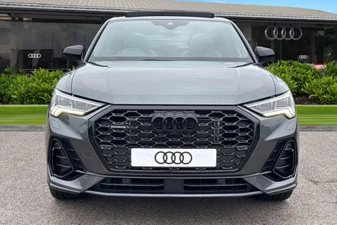 Audi Q3 2.0 TFSI 40 Black Edition Sportback S Tronic quattro Euro 6 (s/s) 5dr Thumbnail #6