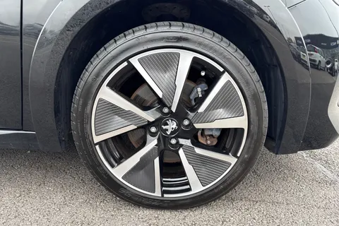 NX71YKG PEUGEOT e-208 50kWh GT Premium Auto 5dr Thumbnail #10