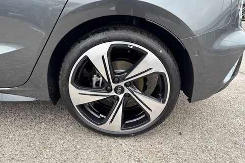  Audi A3 1.5 TFSI Black Edition Sportback Euro 6 (s/s) 5dr Thumbnail #11