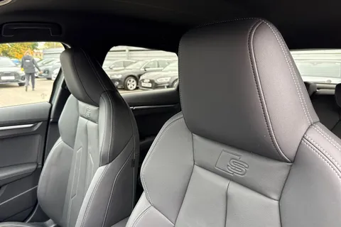  Audi A3 1.5 TFSI Black Edition Sportback Euro 6 (s/s) 5dr Thumbnail #24