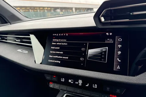  Audi A3 1.5 TFSI Black Edition Sportback Euro 6 (s/s) 5dr Thumbnail #46