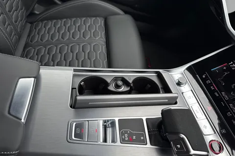 Audi RS 6 Avant 4.0 TFSI V8 Performance Tiptronic quattro Euro 6 (s/s) 5dr Thumbnail #23
