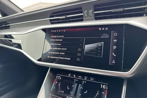 Audi RS 6 Avant 4.0 TFSI V8 Performance Tiptronic quattro Euro 6 (s/s) 5dr Thumbnail #50