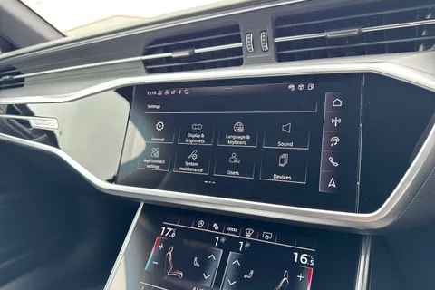 Audi RS 6 Avant 4.0 TFSI V8 Performance Tiptronic quattro Euro 6 (s/s) 5dr Thumbnail #52