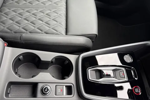  Audi S3 2.0 TFSI Vorsprung S Tronic quattro Euro 6 (s/s) 4dr Thumbnail #23