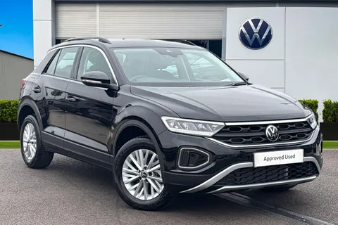 1 of 47 for VOLKSWAGEN T-ROC 1.0 TSI 115 Life 5dr
