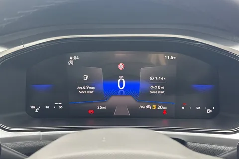 39 of 47 for VOLKSWAGEN T-ROC 1.0 TSI 115 Life 5dr