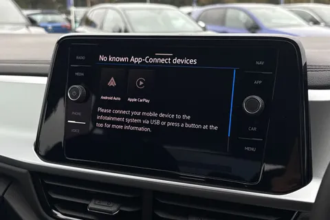 40 of 47 for VOLKSWAGEN T-ROC 1.0 TSI 115 Life 5dr