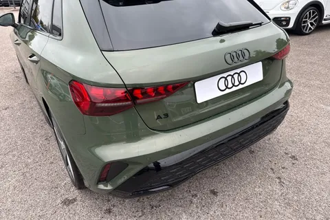 Audi A3 1.5 TFSI Black Edition Sportback Euro 6 (s/s) 5dr Thumbnail #8