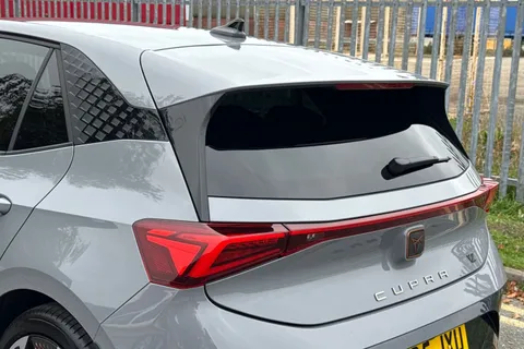 KY25JXU CUPRA Born e-Boost 79kWh VZ Auto 5dr Thumbnail #8
