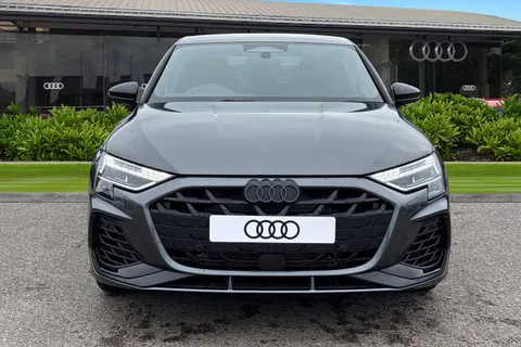 Audi S3 2.0 TFSI Black Edition S Tronic quattro Euro 6 (s/s) 4dr Thumbnail #6