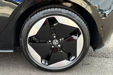 Volkswagen ID.3 Pro S 79kWh Match Auto 5dr Thumbnail #11