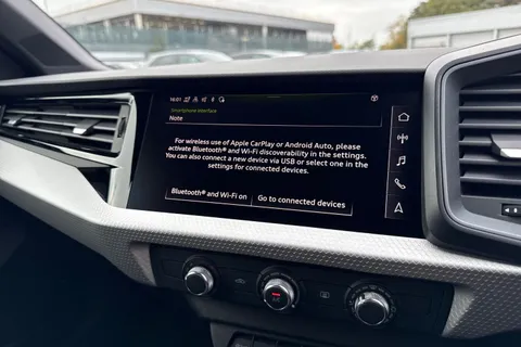  Audi A1 1.0 TFSI 30 Black Edition Sportback Euro 6 (s/s) 5dr Thumbnail #17