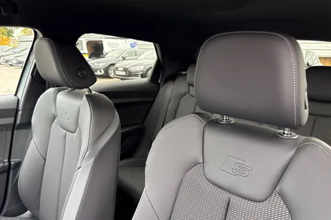  Audi A1 1.0 TFSI 30 Black Edition Sportback Euro 6 (s/s) 5dr Thumbnail #24