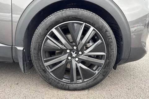 GX72DYW PEUGEOT 3008 1.6 13.2kWh GT Premium e-EAT Euro 6 (s/s) 5dr Thumbnail #10